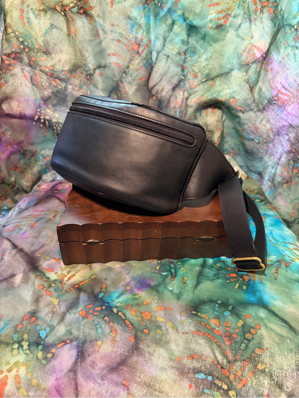 VINTAGE COACH black Belt Bag
Fanny Pack GloveTanned
Leather 0515 - Picture 2 of 7